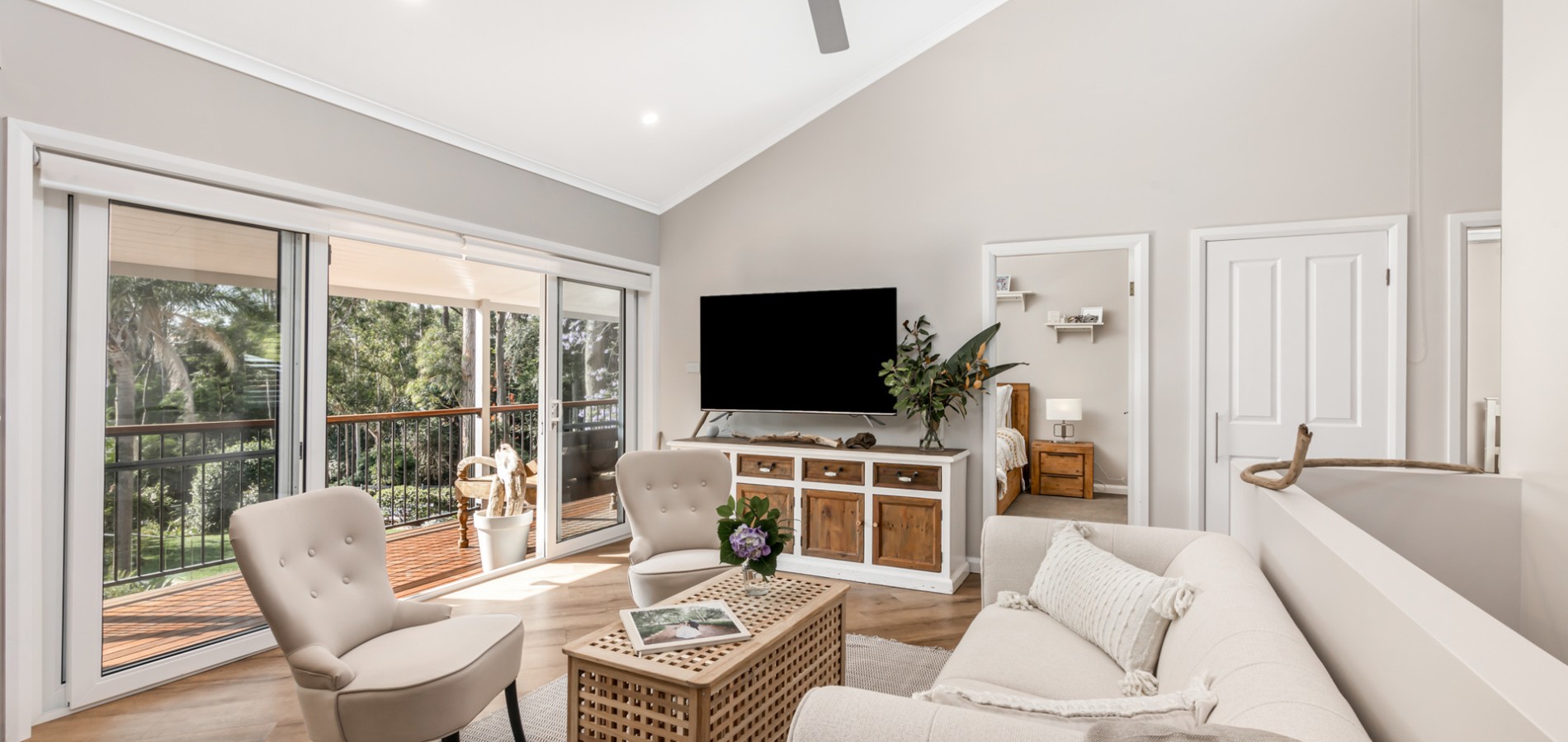 48 Ulundri Drive, Castle Hill NSW 2154 - photo 5
