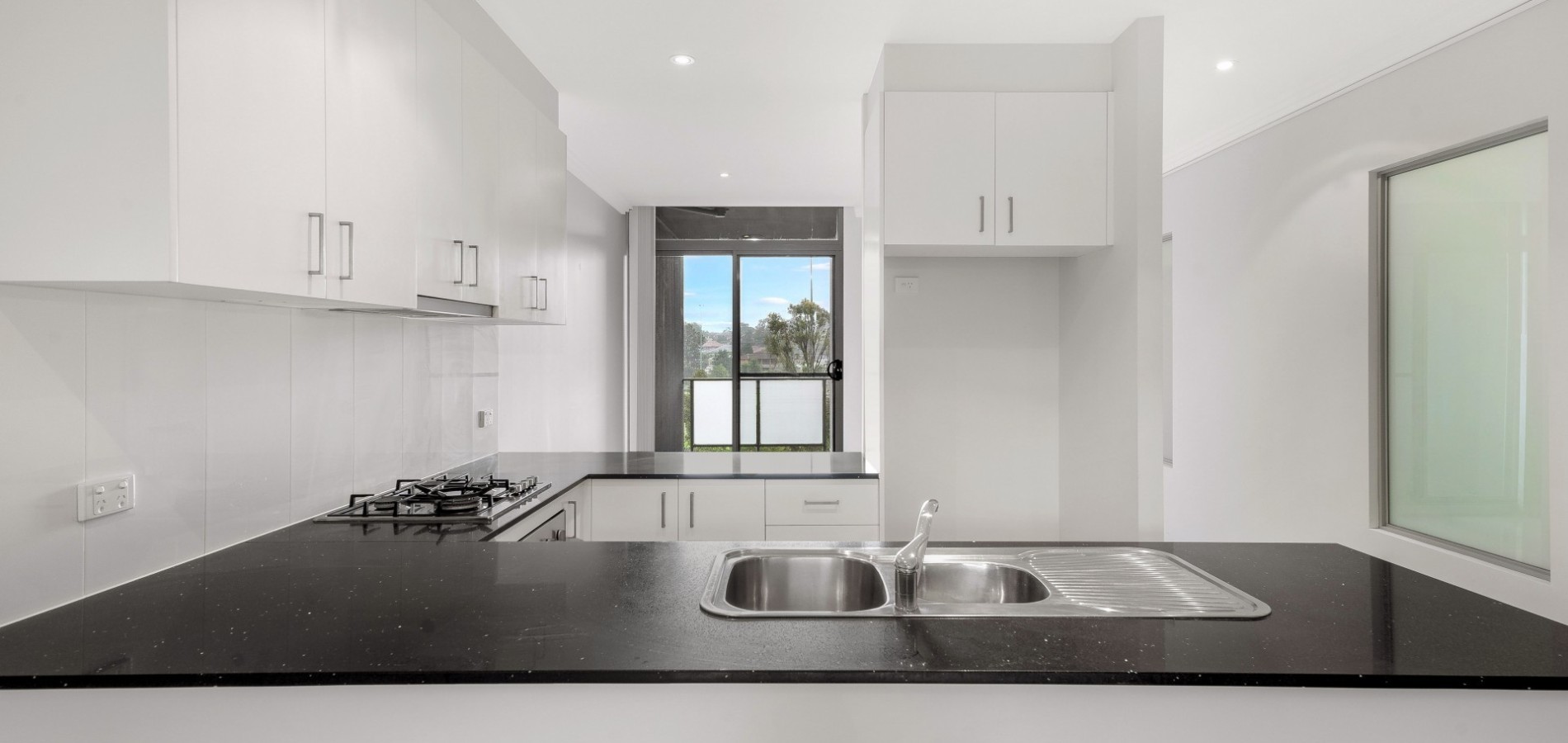 6/20 Glebe Street, Parramatta NSW 2150 - photo 3