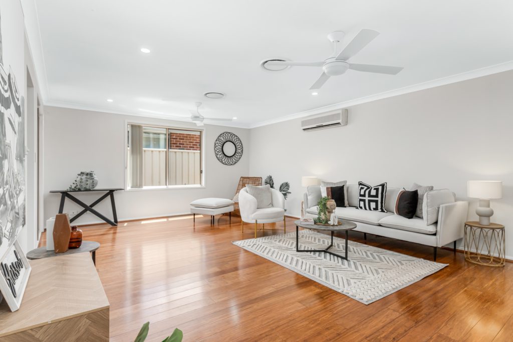 12 Bonaccordo Road, Quakers Hill NSW 2763 - photo 2