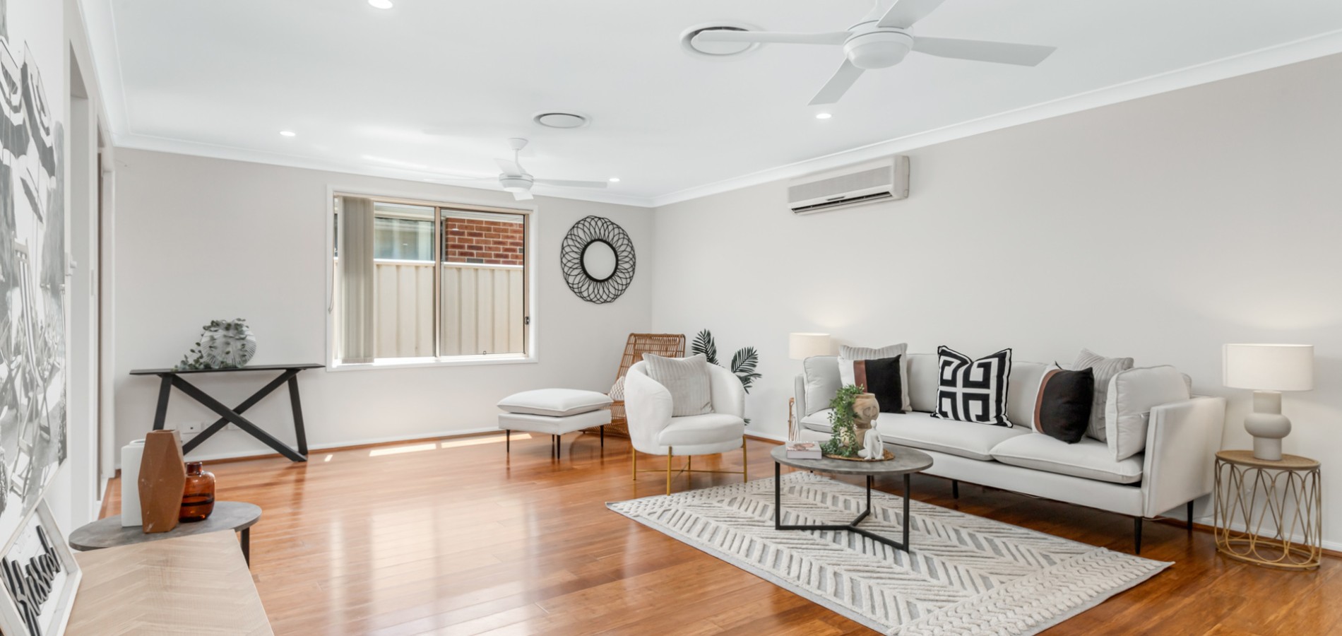 12 Bonaccordo Road, Quakers Hill NSW 2763 - photo 2