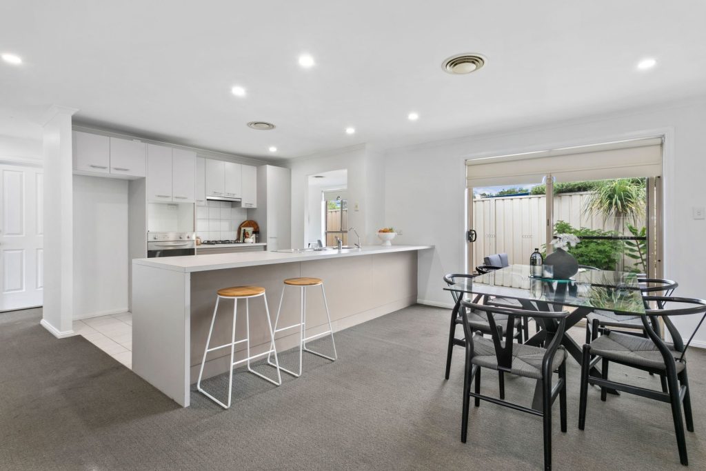 4 Olivia Close, Kellyville NSW 2155 - photo 3