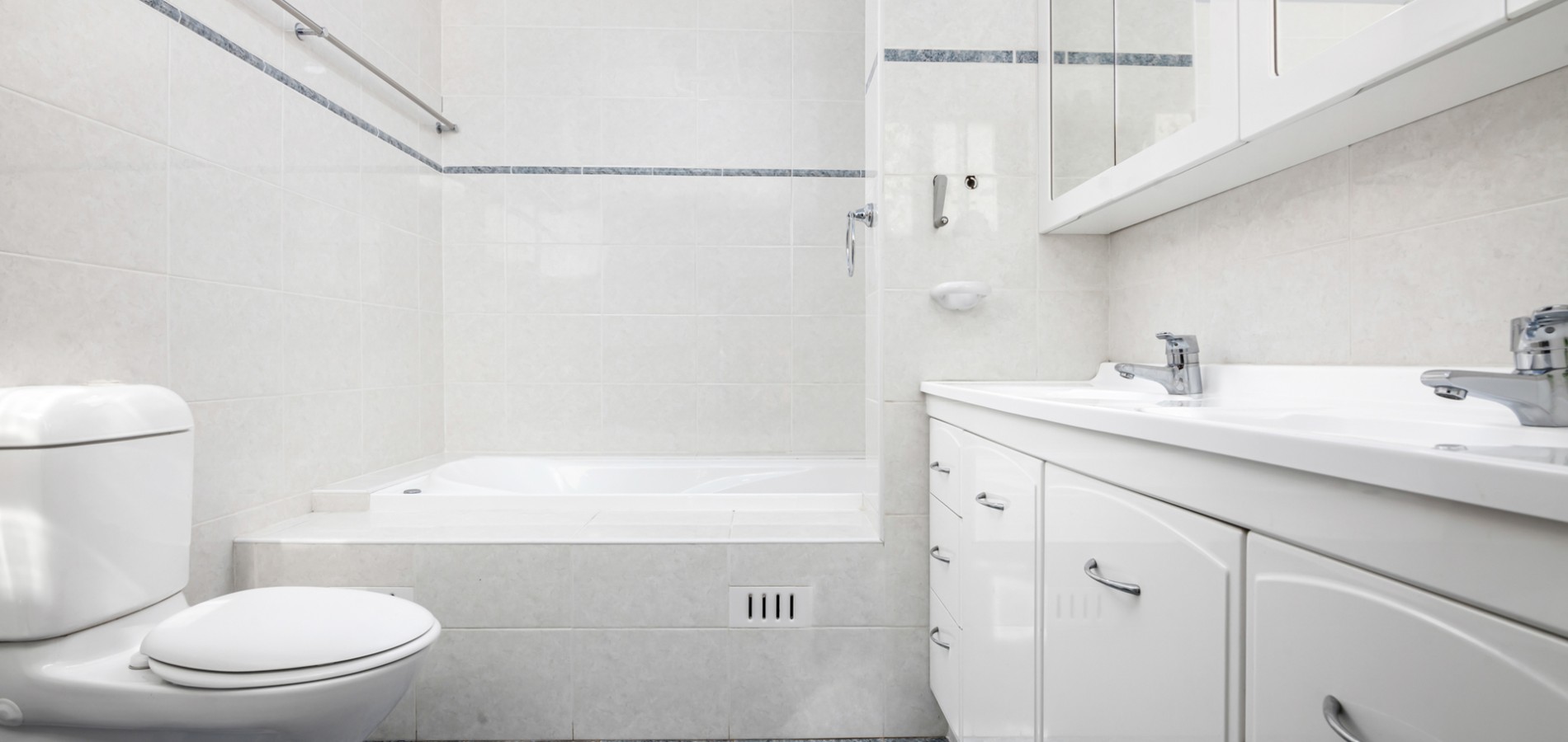 8 Edgar Street, Baulkham Hills NSW 2153 - photo 11
