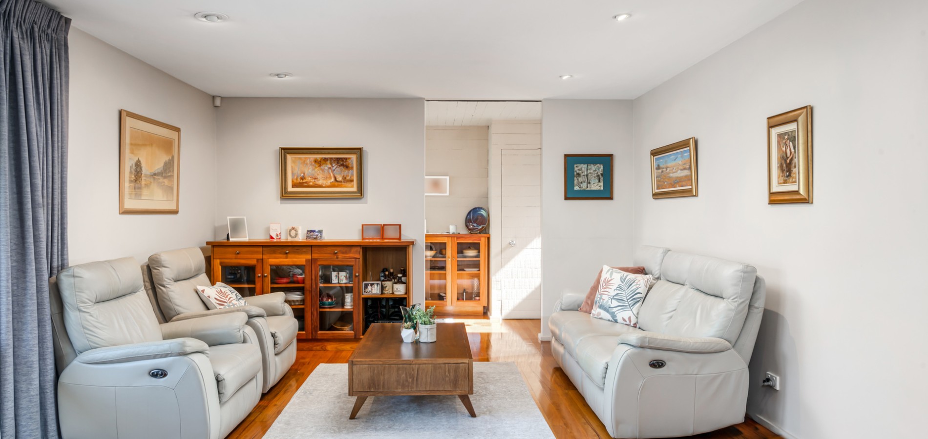 8 Edgar Street, Baulkham Hills NSW 2153 - photo 3