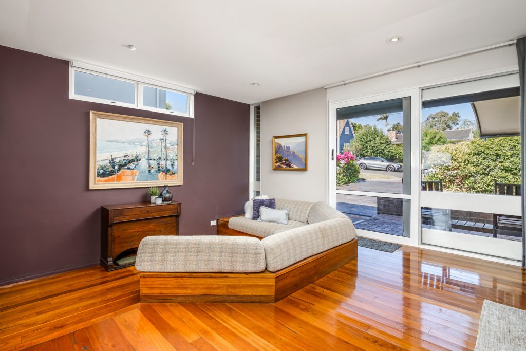 8 Edgar Street, Baulkham Hills NSW 2153 - photo 5