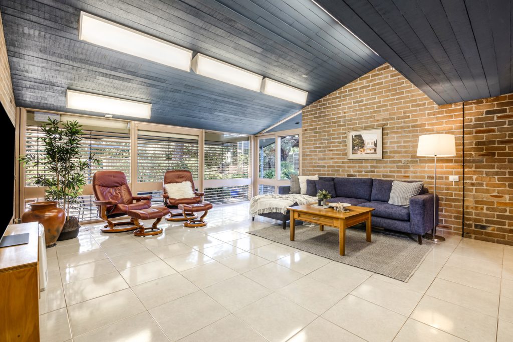 8 Edgar Street, Baulkham Hills NSW 2153 - photo 7