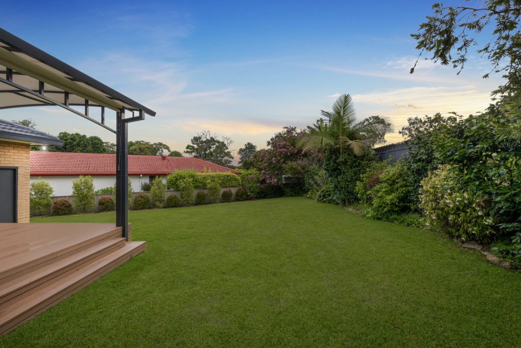 24 Bray Court, North Rocks NSW 2151 - photo 14