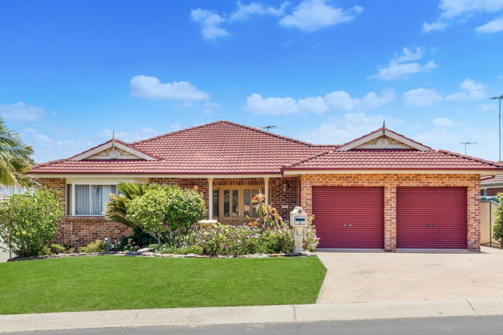 8 Yarra Place, Prestons NSW 2170 - McGrath West Group