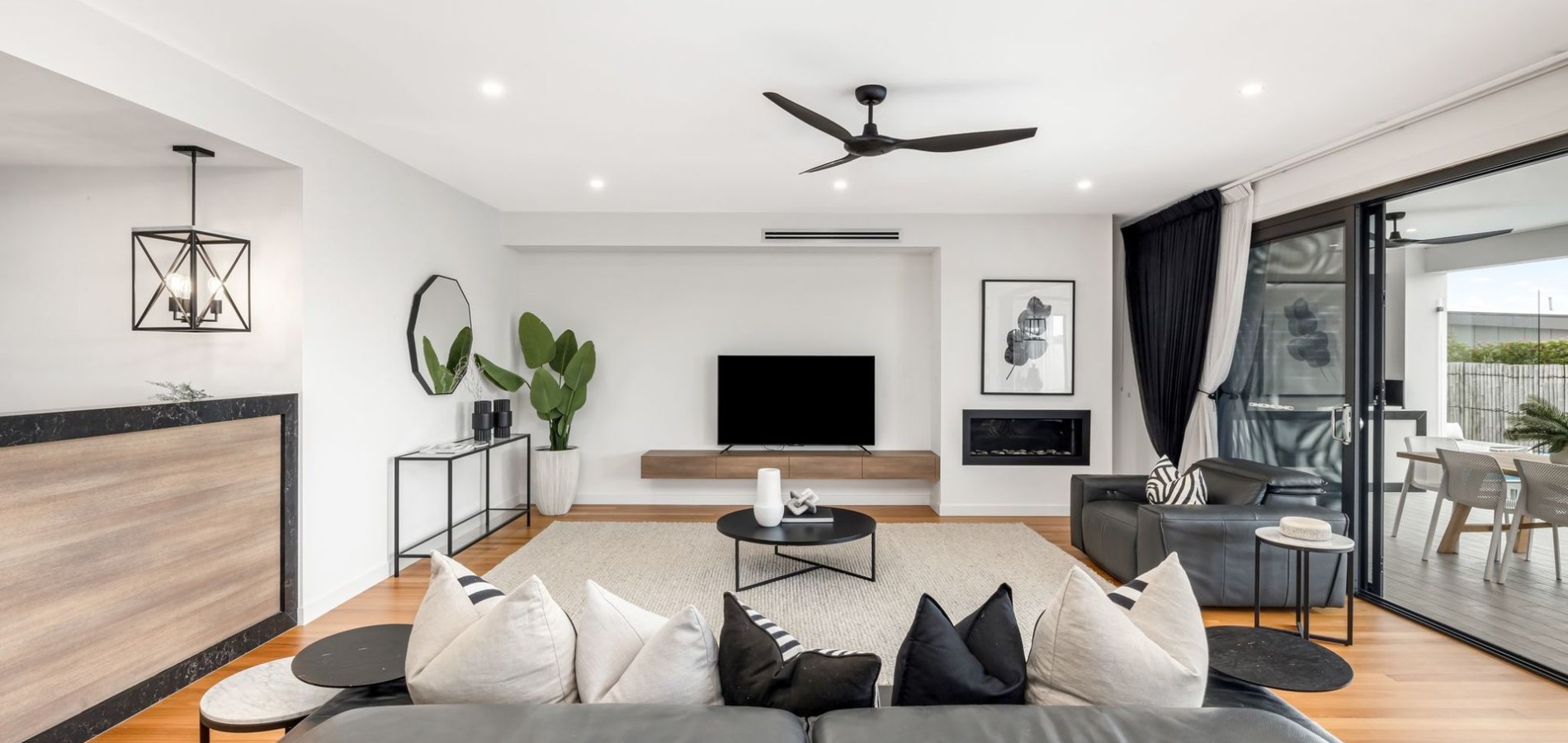 20 Charlemont Terrace, Bella Vista NSW 2153 - photo 2