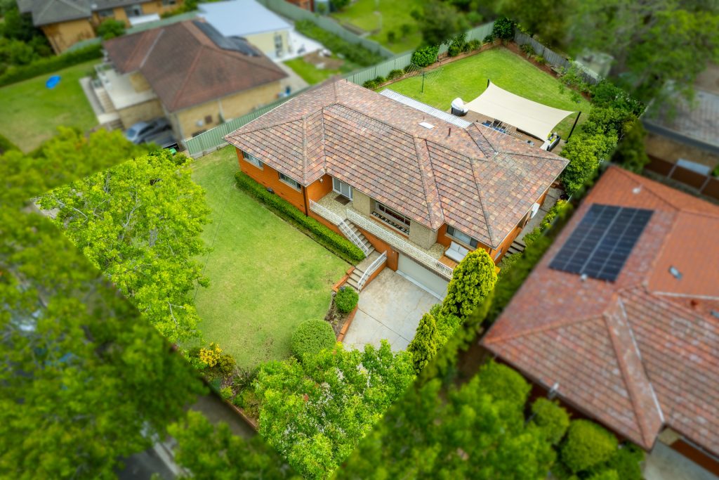 6 English Avenue, Castle Hill NSW 2154 - photo 13