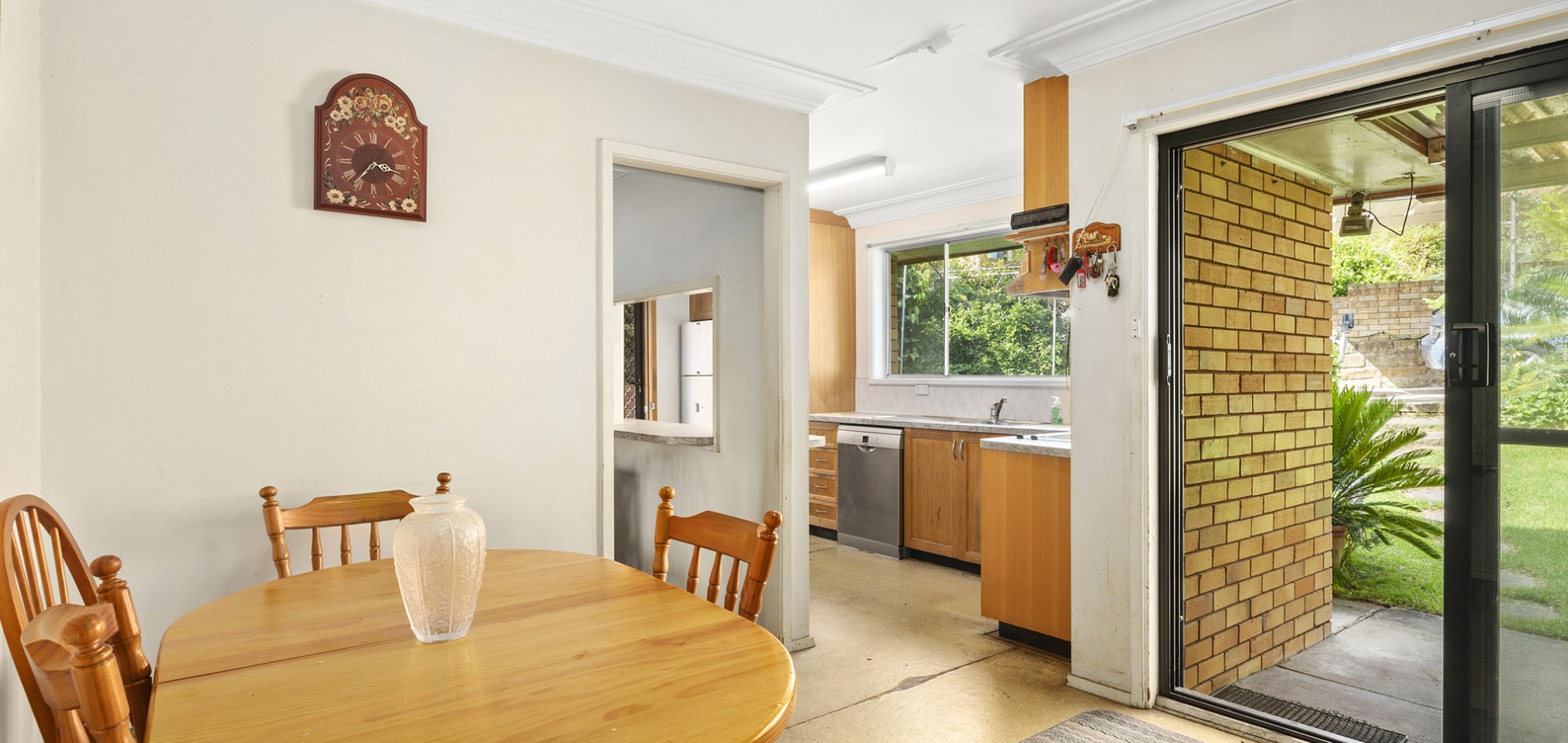 7 Russell Avenue, Winston Hills NSW 2153 - photo 5