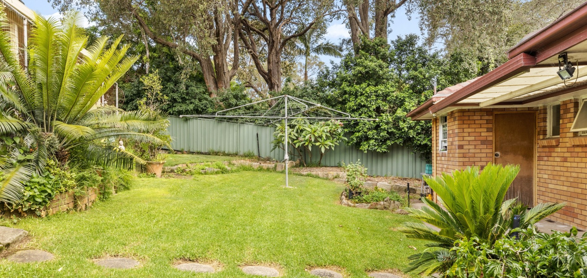 7 Russell Avenue, Winston Hills NSW 2153 - photo 10