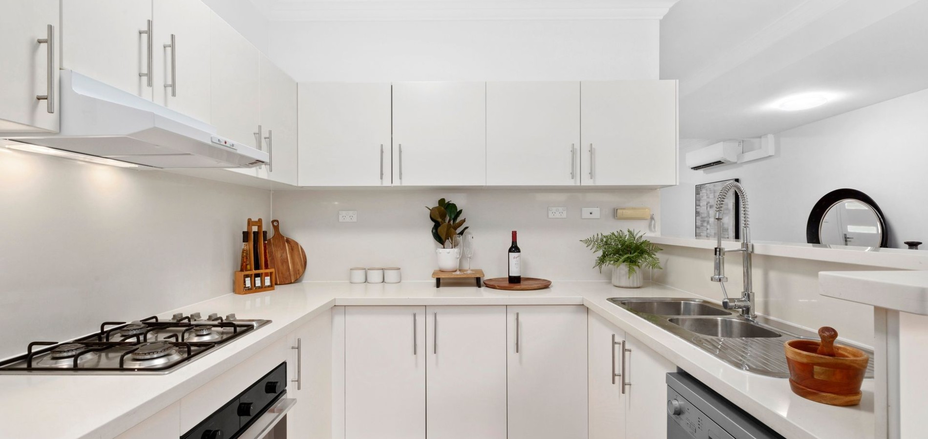 8/11 Tennyson Street, Parramatta NSW 2150 - photo 4