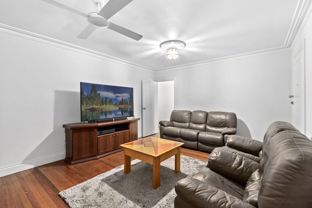 17 McQuade Avenue, South Windsor NSW 2756 - photo 4