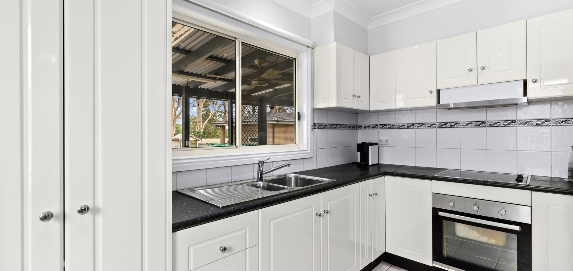 17 McQuade Avenue, South Windsor NSW 2756 - photo 5