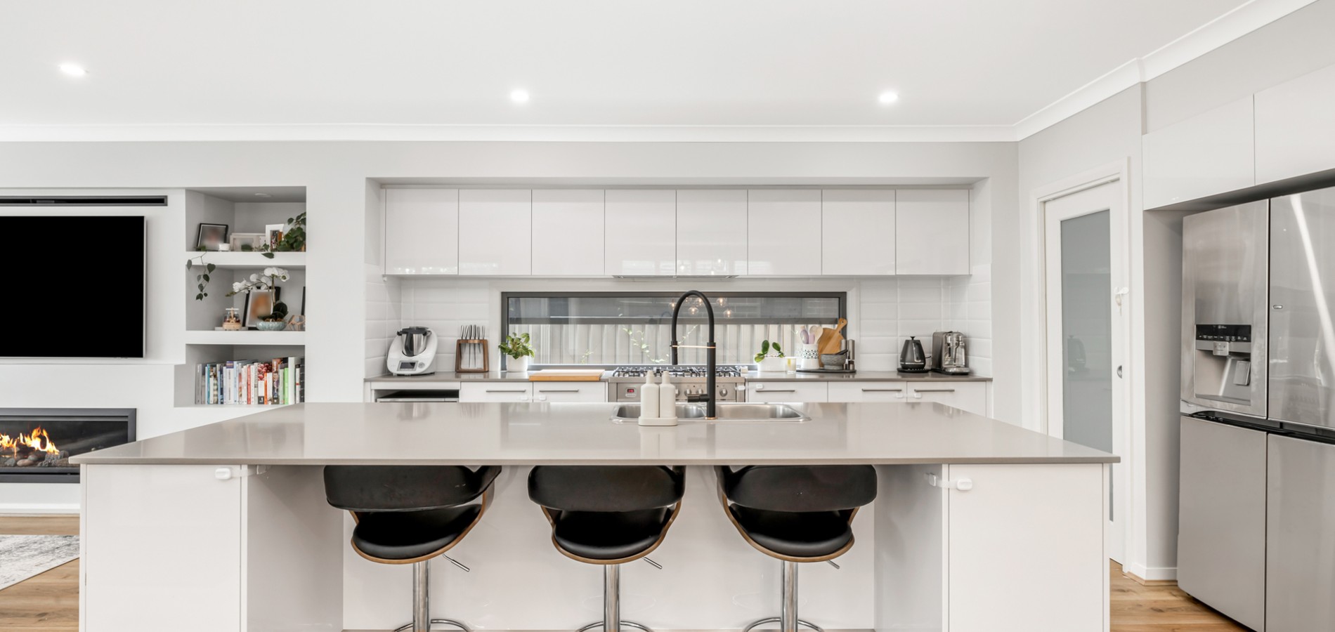 46 McMillian Circuit, North Kellyville NSW 2155 - photo 3