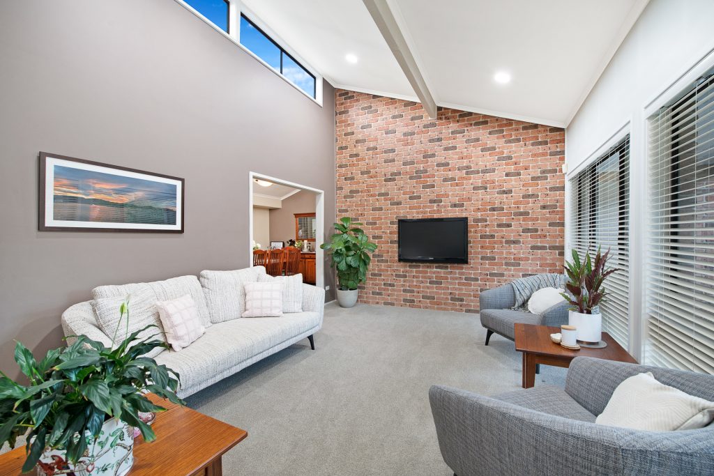 14 Hepburn Road, North Rocks NSW 2151 - photo 2