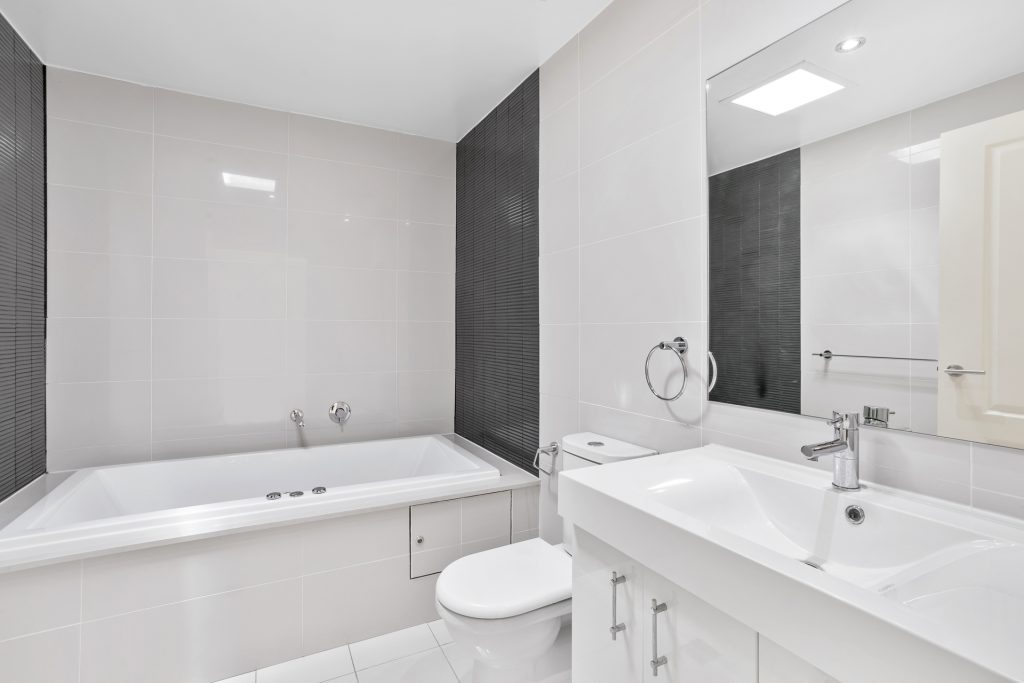 19/33 Cecil Avenue, Castle Hill NSW 2154 - photo 6