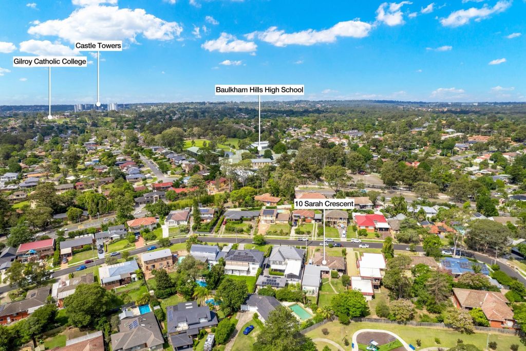 10 Sarah Crescent, Baulkham Hills NSW 2153 - photo 11