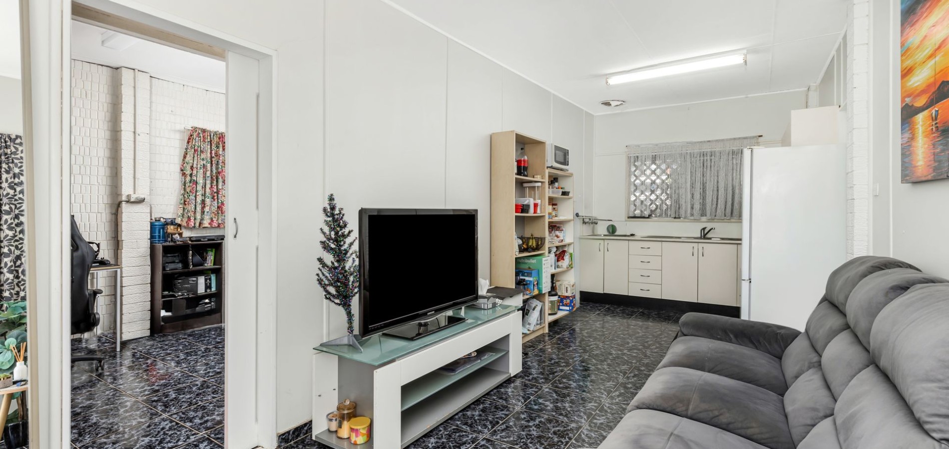 10 Sarah Crescent, Baulkham Hills NSW 2153 - photo 8