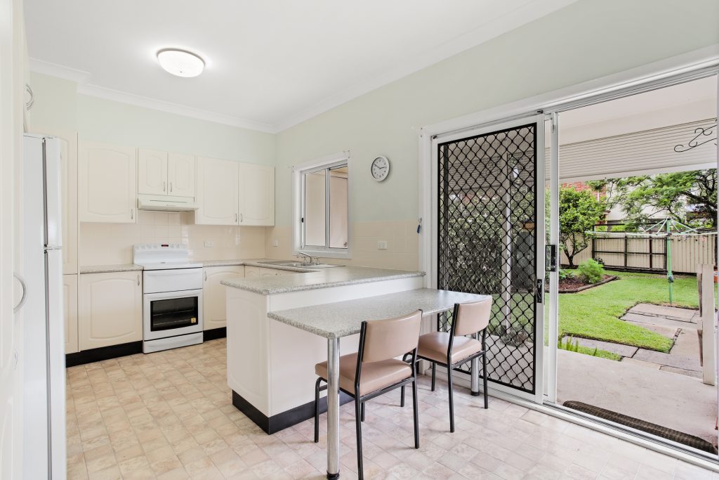 14 Fulton Avenue, Wentworthville NSW 2145 - photo 5