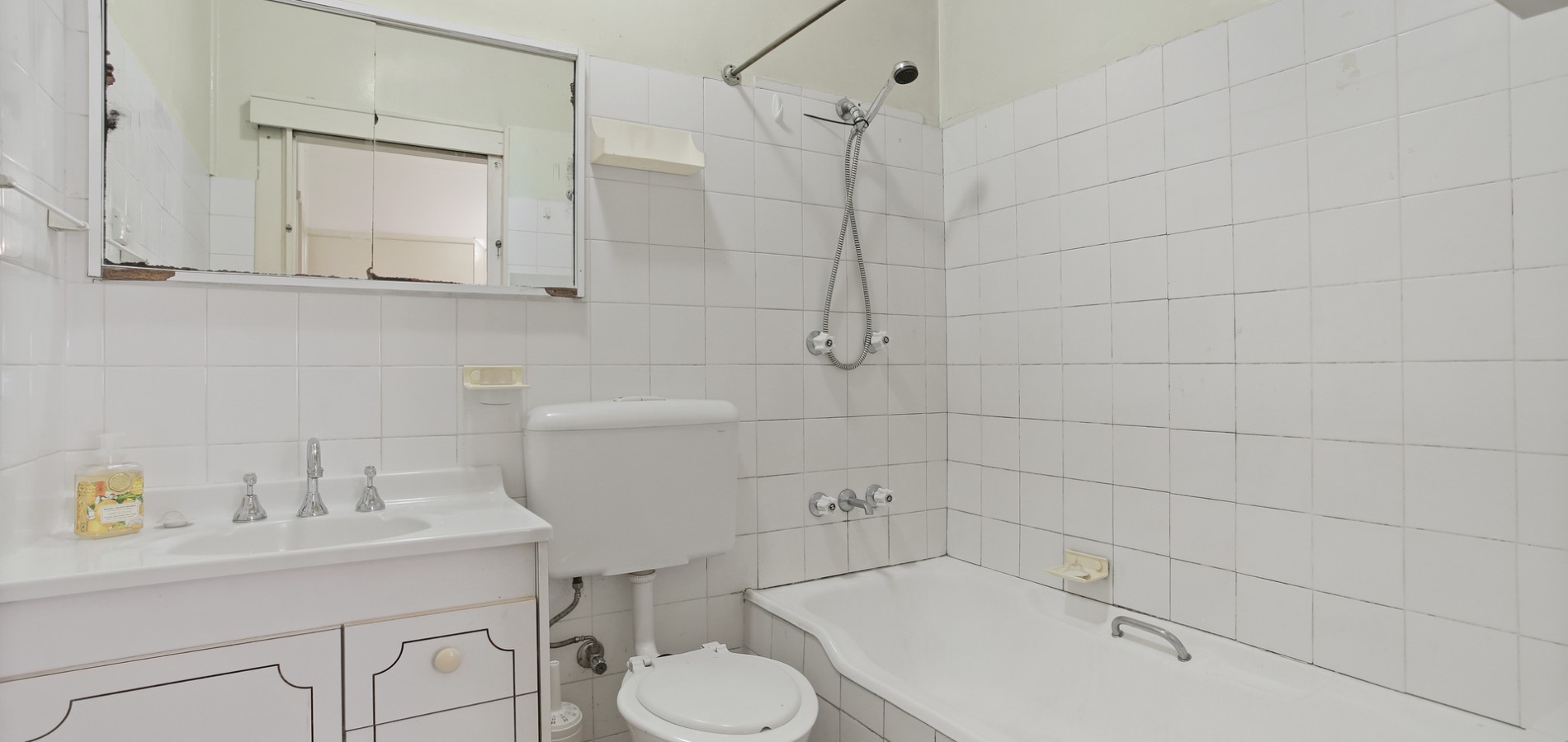 14 Fulton Avenue, Wentworthville NSW 2145 - photo 9