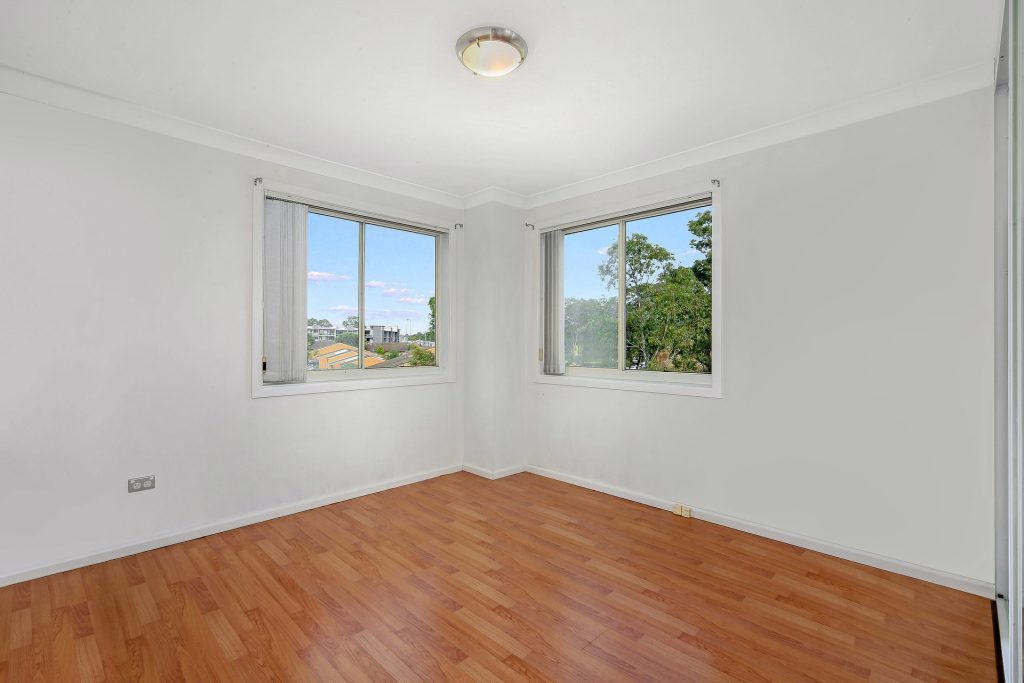 502/91a Bridge Road, Westmead NSW 2145 - photo 8