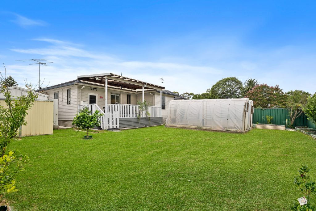 13 Browning Place, Lalor Park NSW 2147 - photo 8
