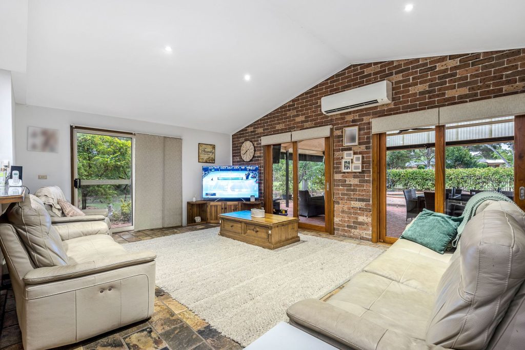 106 Willeroo Drive, Windsor Downs NSW 2756 - photo 7