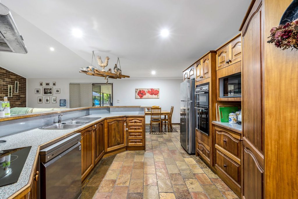 106 Willeroo Drive, Windsor Downs NSW 2756 - photo 9