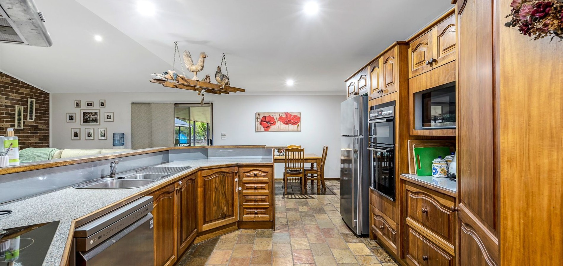 106 Willeroo Drive, Windsor Downs NSW 2756 - photo 9