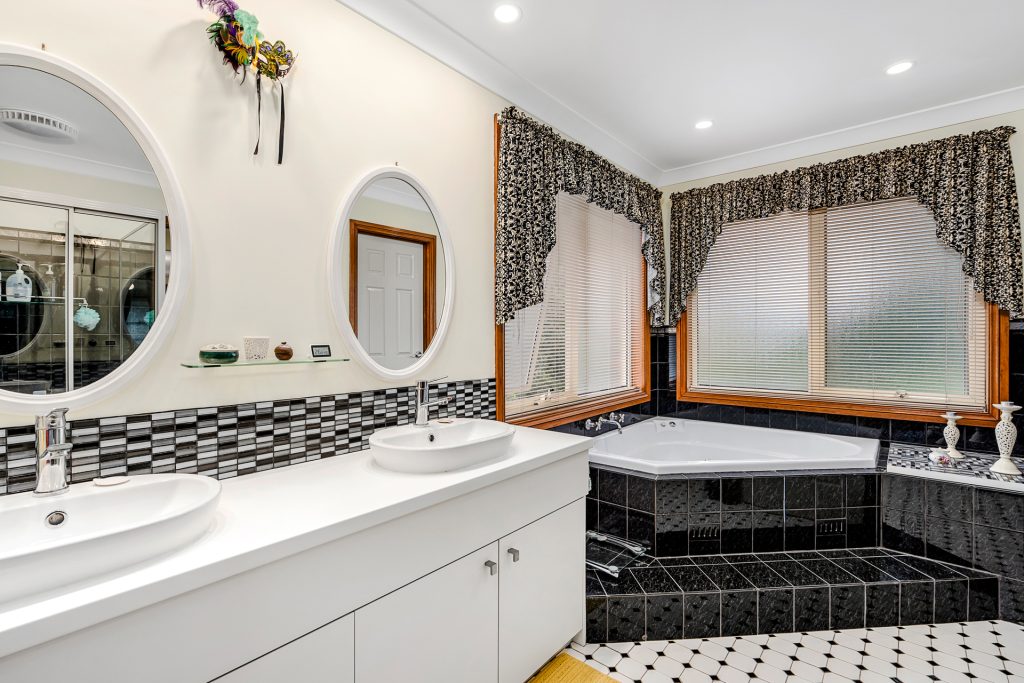 96 Sanctuary Drive, Windsor Downs NSW 2756 - photo 26