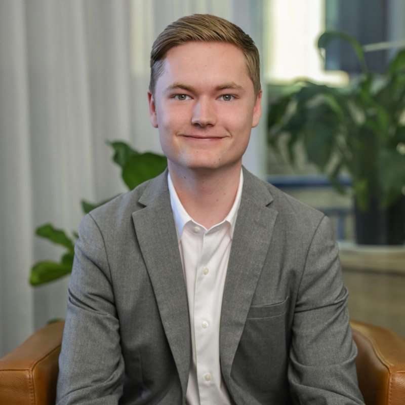Benjamin Roberts, Sales Associate - McGrath West Group