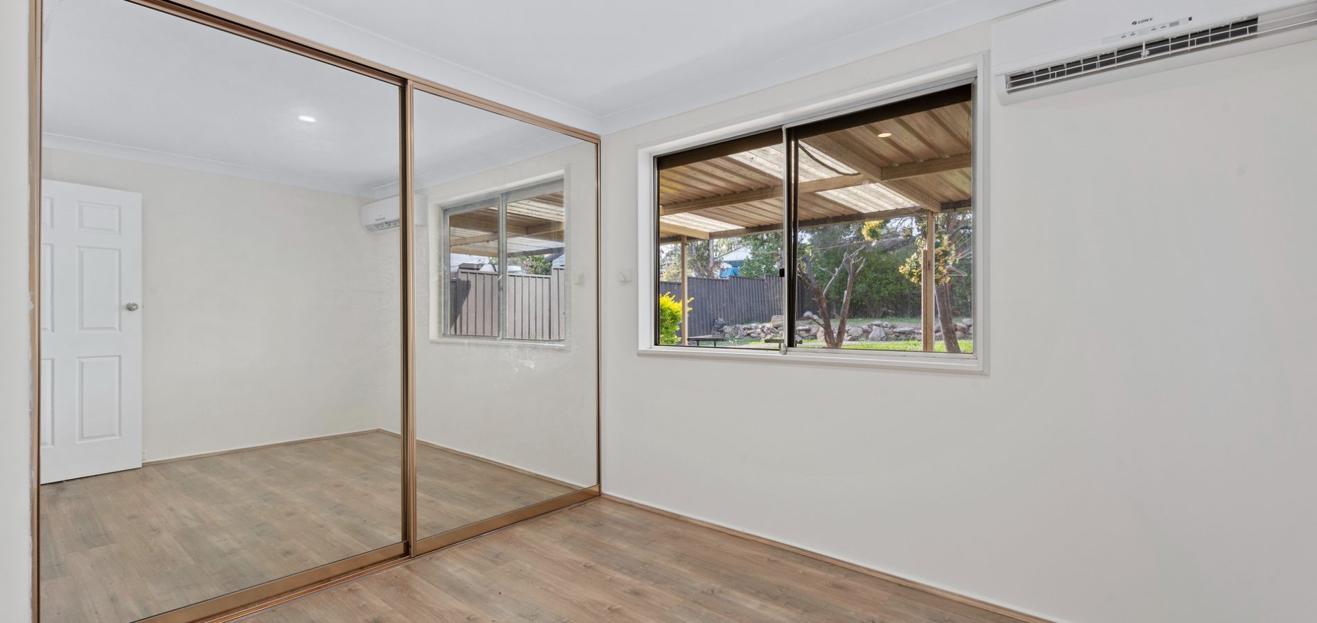 41 MacKenzie Boulevard, Seven Hills NSW 2147 - photo 4