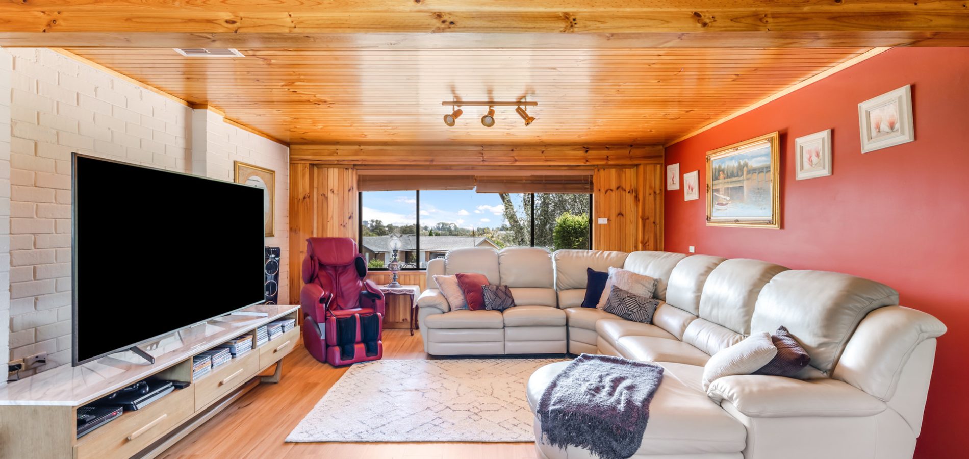 Sold - 10 Conway Place - New Property in Kings Langley - Real Estate by Kim McChlery