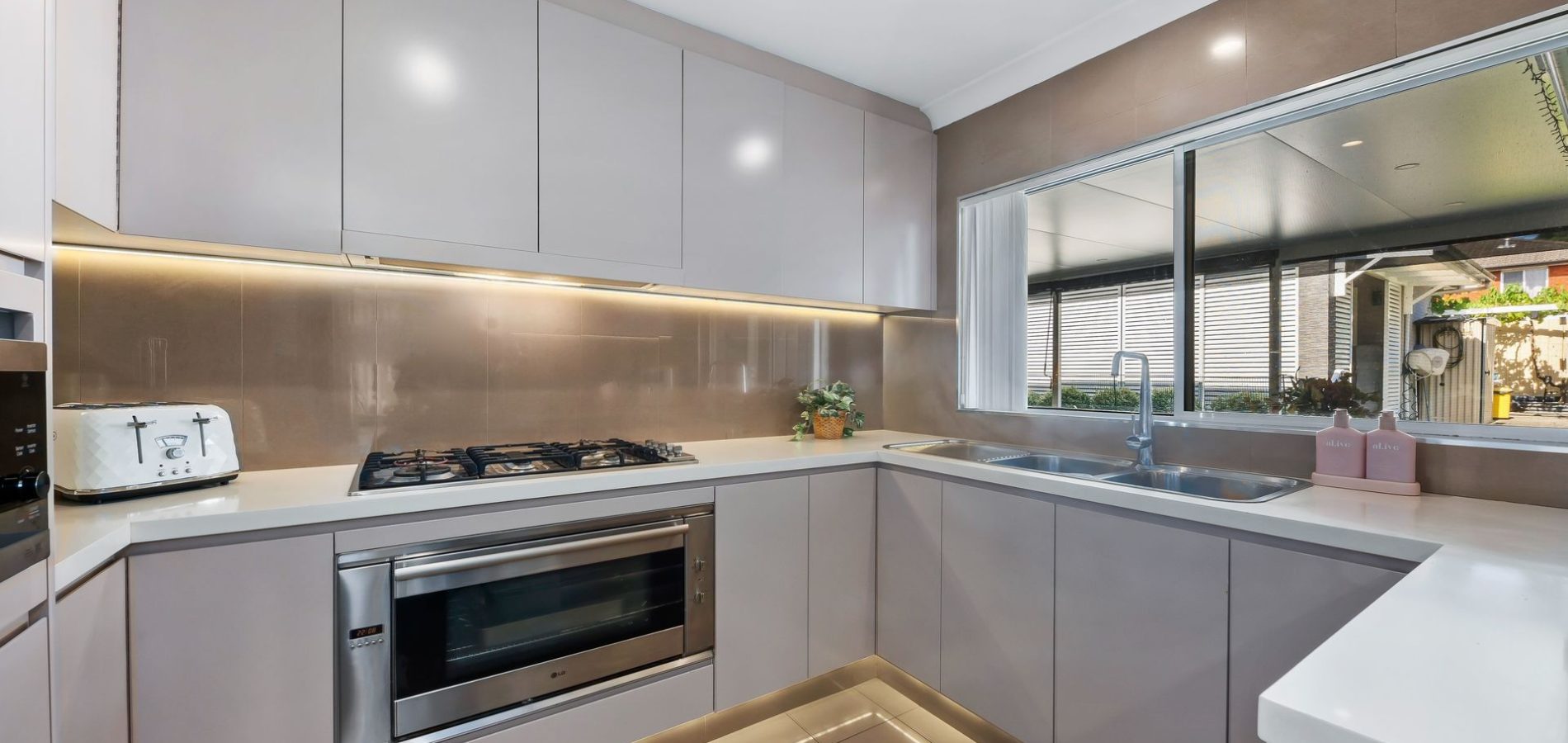 6 Pelleas Street, Blacktown NSW 2148 - photo 4