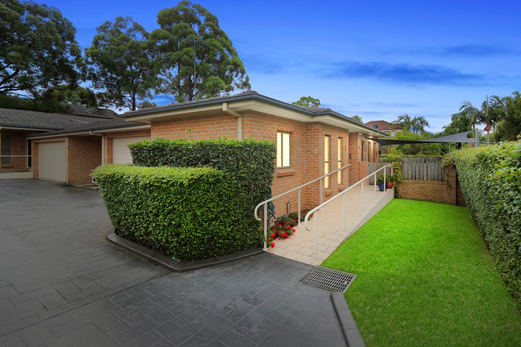 4/16 Pearce Street, Baulkham Hills NSW 2153 - photo 12
