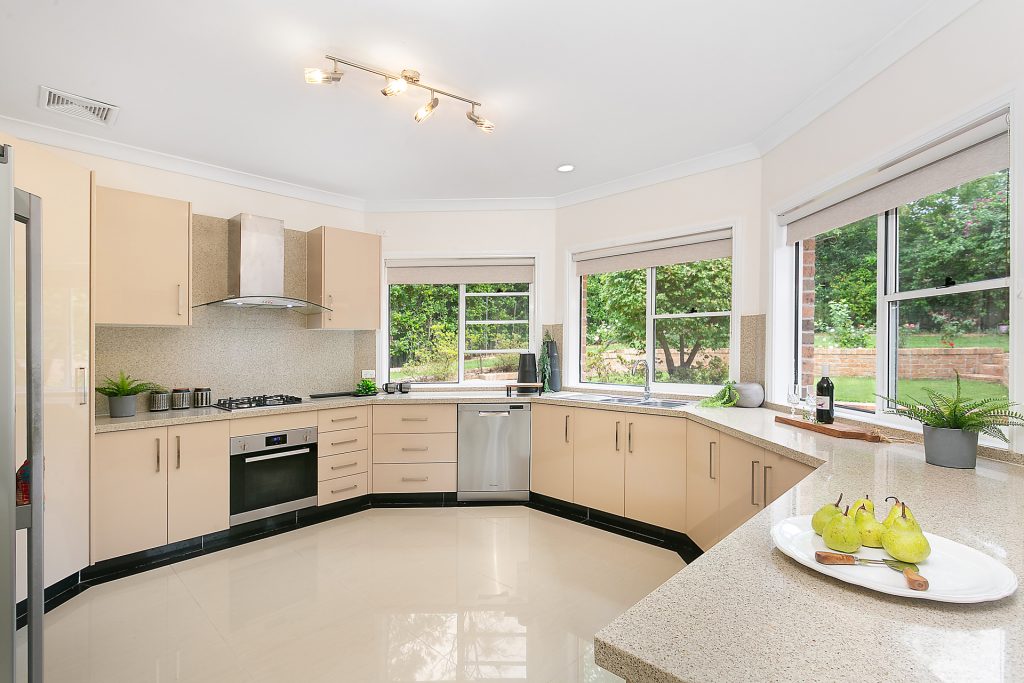 17 Durant Place, Cherrybrook NSW 2126 - photo 3