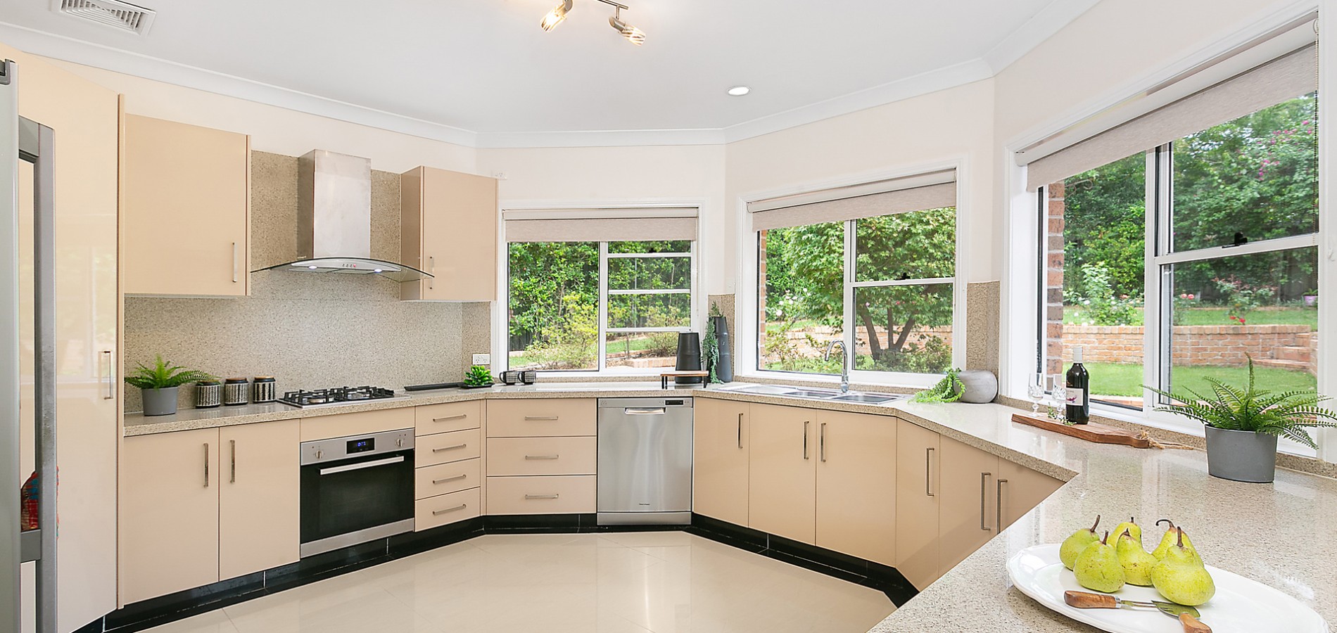 17 Durant Place, Cherrybrook NSW 2126 - photo 3