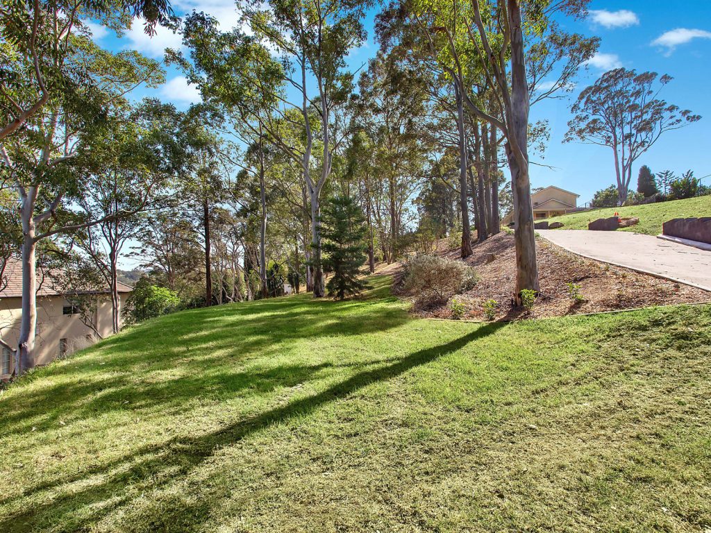 12A Palisander Place, Castle Hill NSW 2154 - photo 2