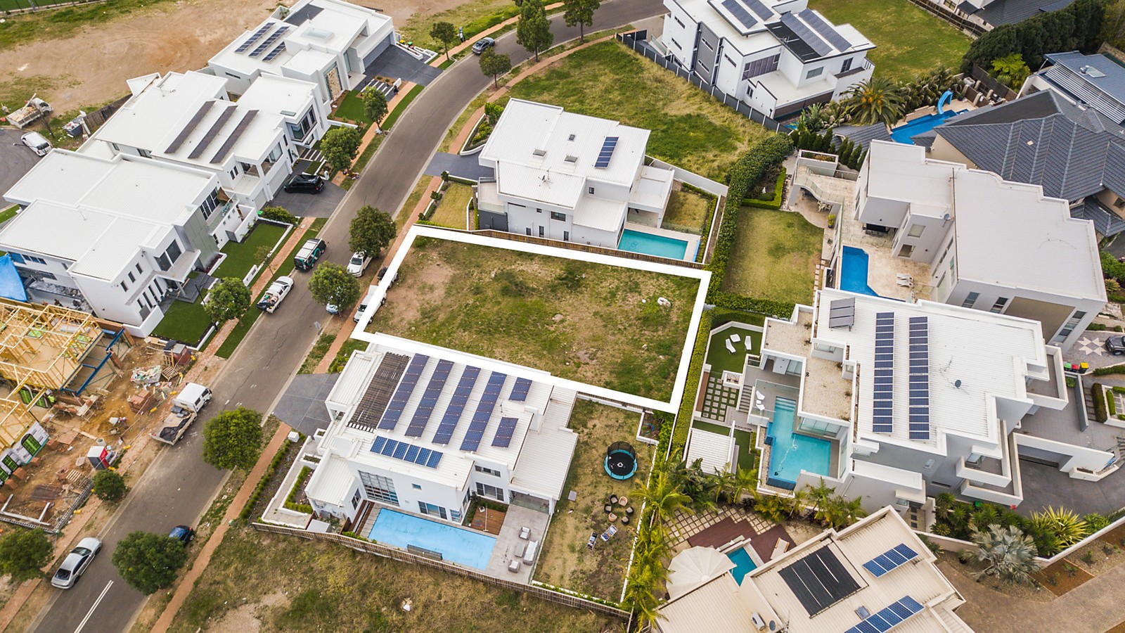 32 Brighton Drive, Bella Vista NSW 2153 - photo 2