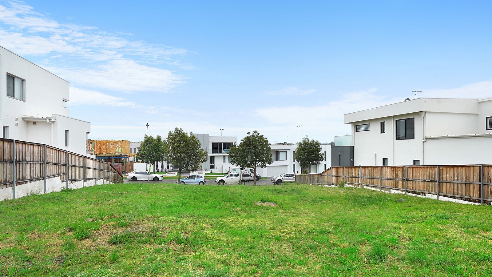 32 Brighton Drive, Bella Vista NSW 2153 - photo 8
