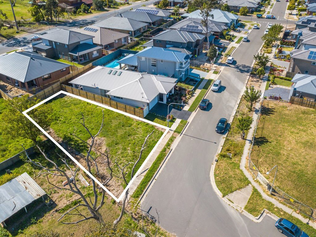 13 Garrawilla Avenue, North Kellyville NSW 2155 - photo 3