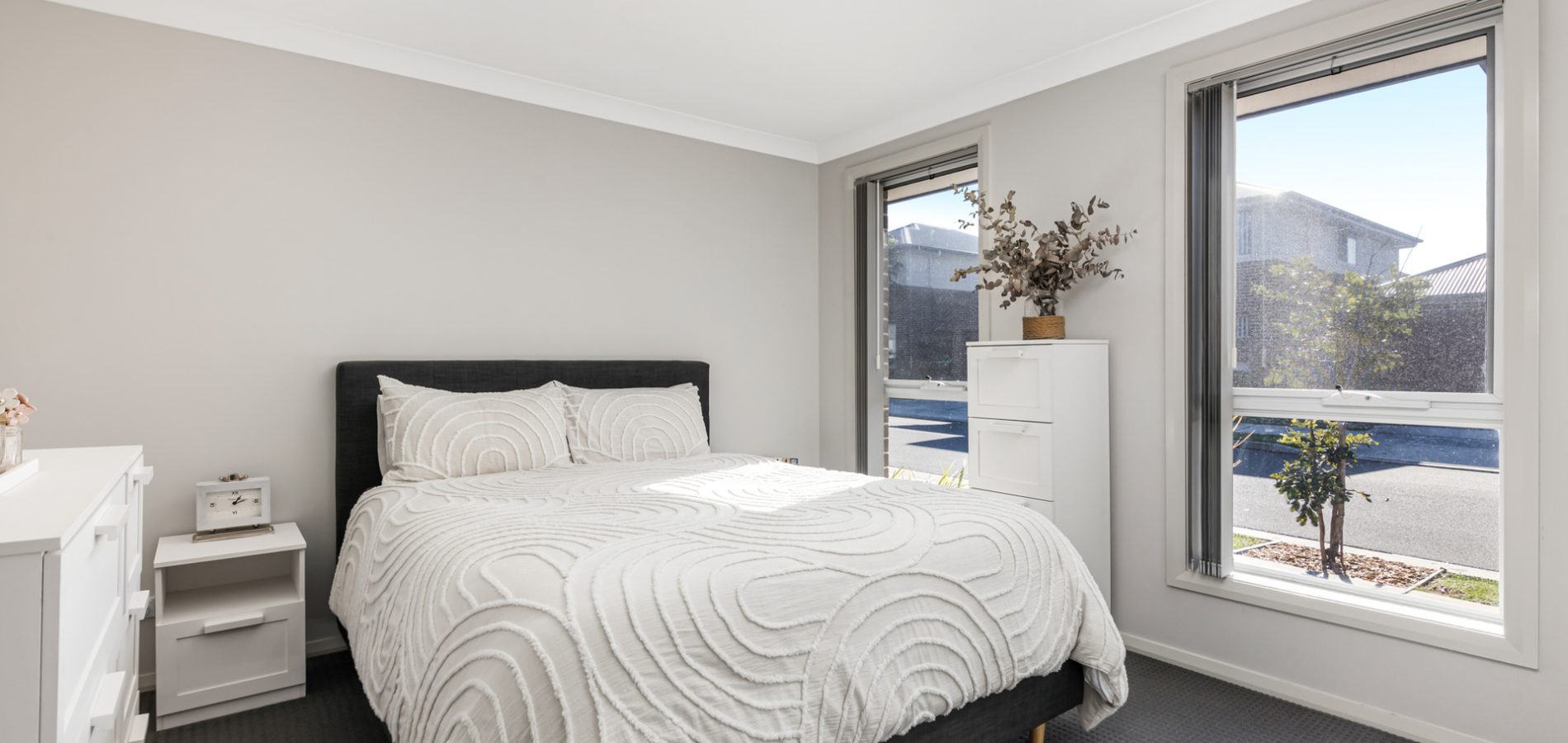 29 Barrow Circuit, Jordan Springs NSW 2747 - photo 5