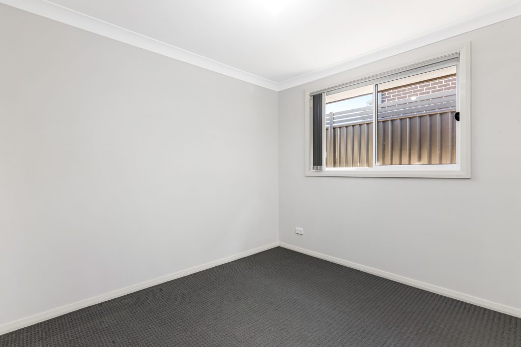 29 Barrow Circuit, Jordan Springs NSW 2747 - photo 8