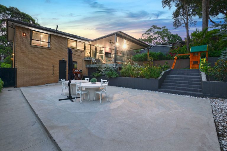 43 Cambridge Avenue, North Rocks NSW 2151 - photo 13
