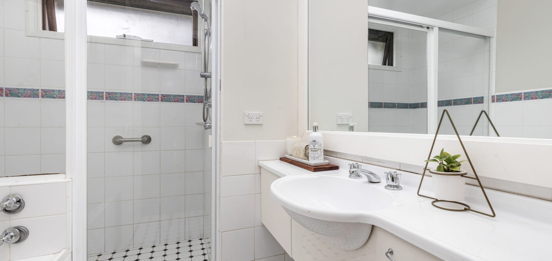 15 Parkinson Street, Kings Langley NSW 2147 - photo 11