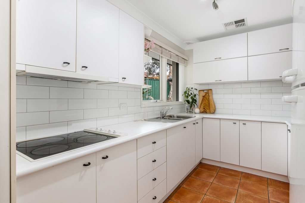 15 Parkinson Street, Kings Langley NSW 2147 - photo 3