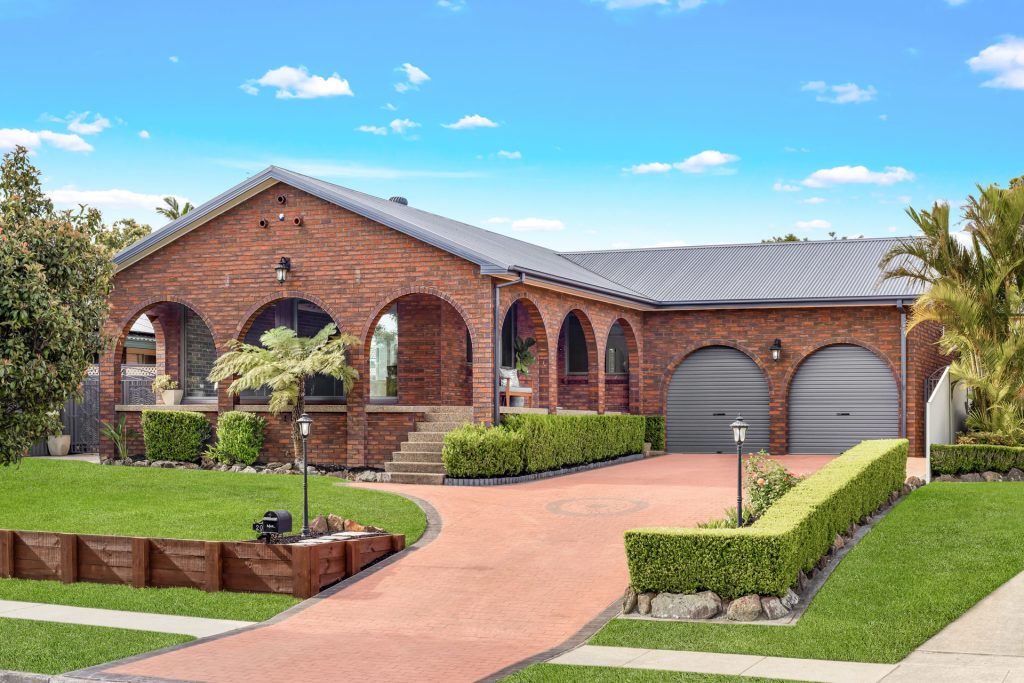 20 Pickersgill Street, Kings Langley NSW 2147 - photo 2