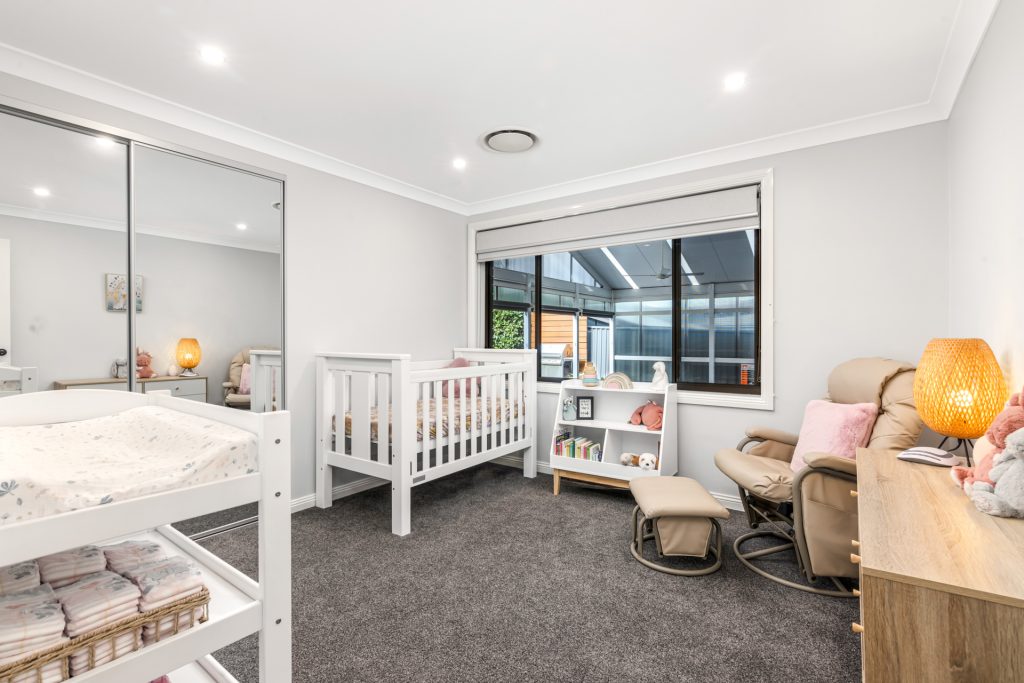 20 Pickersgill Street, Kings Langley NSW 2147 - photo 11