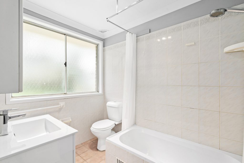 81 Tallagandra Drive, Quakers Hill NSW 2763 - photo 7